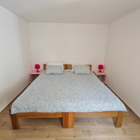 Apartments By The Sea Veli Losinj, Losinj - 8031 Esterno foto