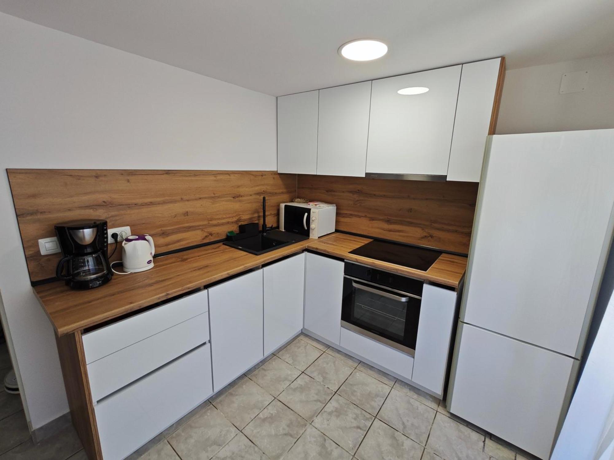 Apartments By The Sea Veli Losinj, Losinj - 8031 Esterno foto