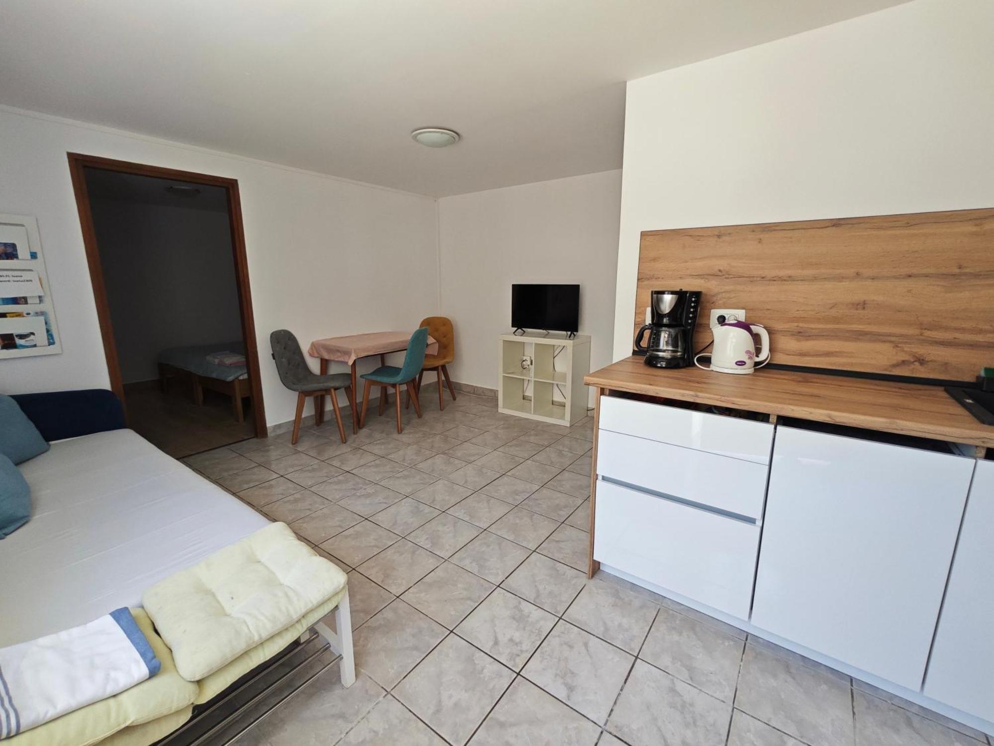 Apartments By The Sea Veli Losinj, Losinj - 8031 Esterno foto